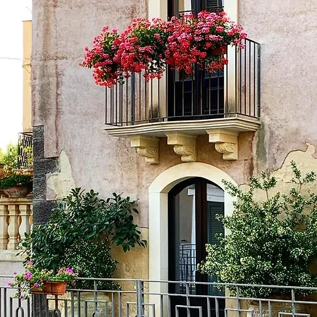 Santapau Charme Living Licodia Eubea